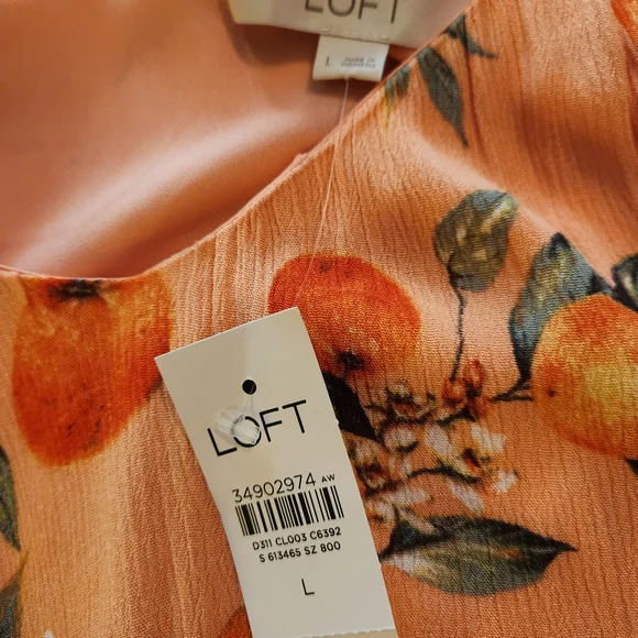LOFT Peach Floral Blouse - Picture 2 of 3
